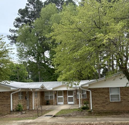 Pine Manor